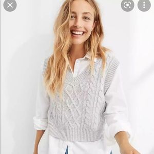 Aerie cable knit sweater vest